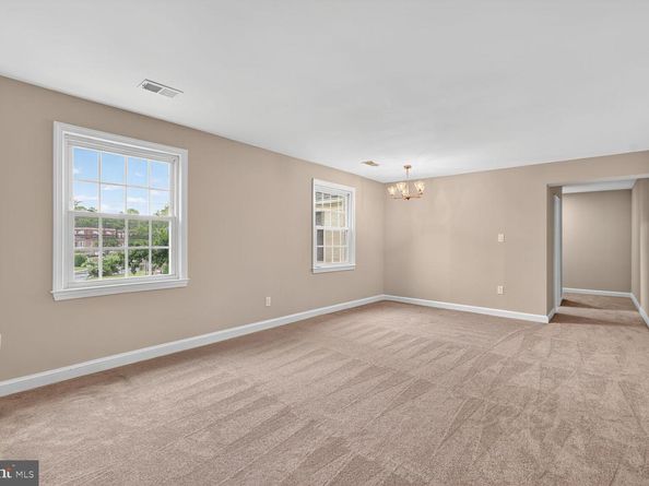 1315 S Walter Reed Drive S 204, Arlington VA 22204
