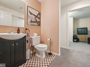 64 Villa Drive, Warminster PA 18974