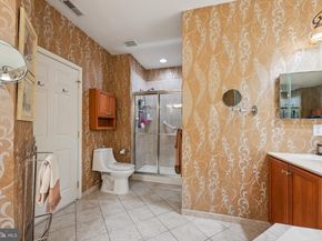 64 Villa Drive, Warminster PA 18974