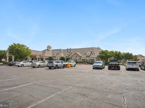 64 Villa Drive, Warminster PA 18974