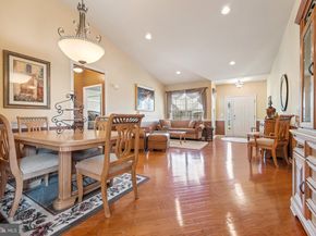 64 Villa Drive, Warminster PA 18974