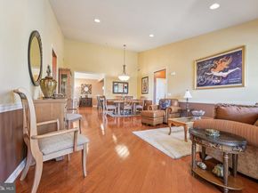 64 Villa Drive, Warminster PA 18974