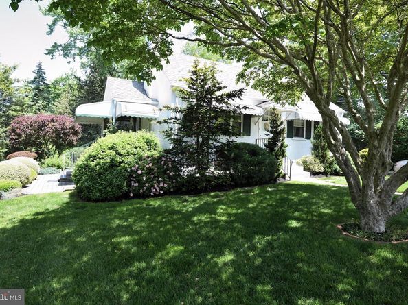 160 Crooked Billet Road, Hatboro PA 19040