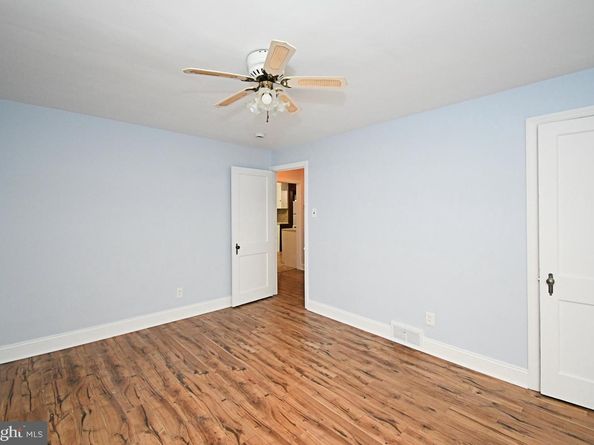 160 Crooked Billet Road, Hatboro PA 19040
