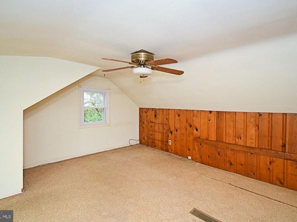 160 Crooked Billet Road, Hatboro PA 19040