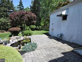 160 Crooked Billet Road, Hatboro PA 19040