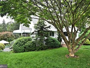 160 Crooked Billet Road, Hatboro PA 19040