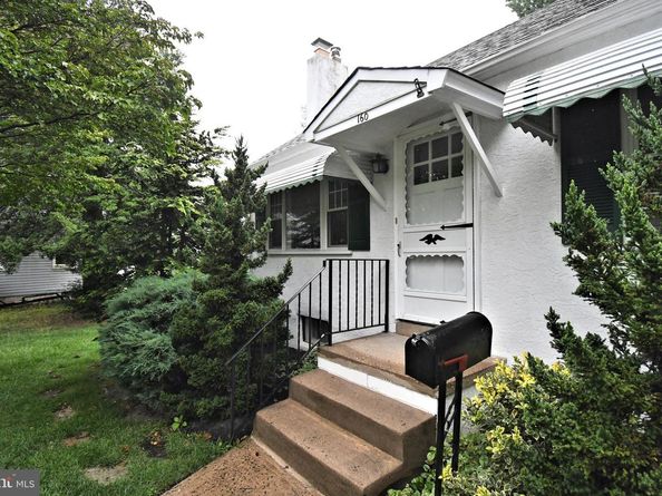 160 Crooked Billet Road, Hatboro PA 19040