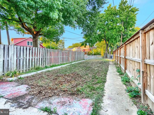 4021 Illinois Avenue NW, Washington DC 20011