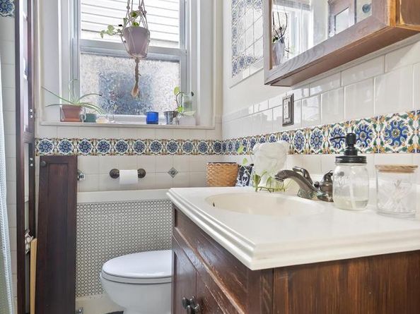 1537 S 13TH Street, Philadelphia PA 19147