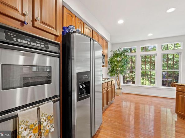 6555 Washington Boulevard, Arlington VA 22205