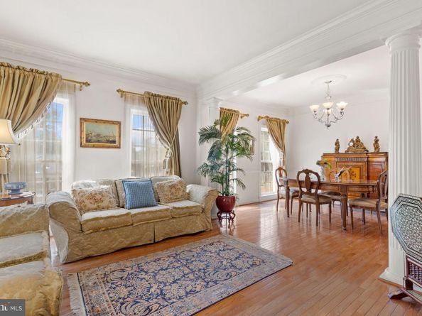 6555 Washington Boulevard, Arlington VA 22205