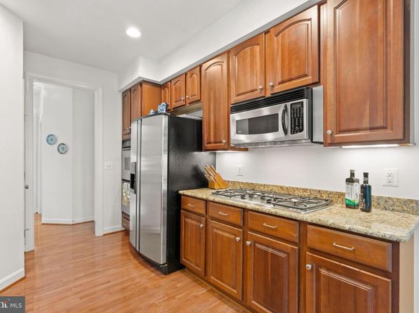 6555 Washington Boulevard, Arlington VA 22205