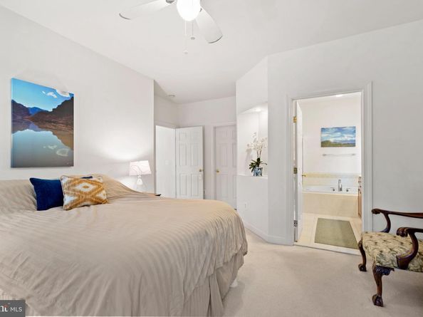 6555 Washington Boulevard, Arlington VA 22205