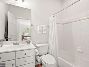 6555 Washington Boulevard, Arlington VA 22205