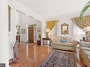 6555 Washington Boulevard, Arlington VA 22205