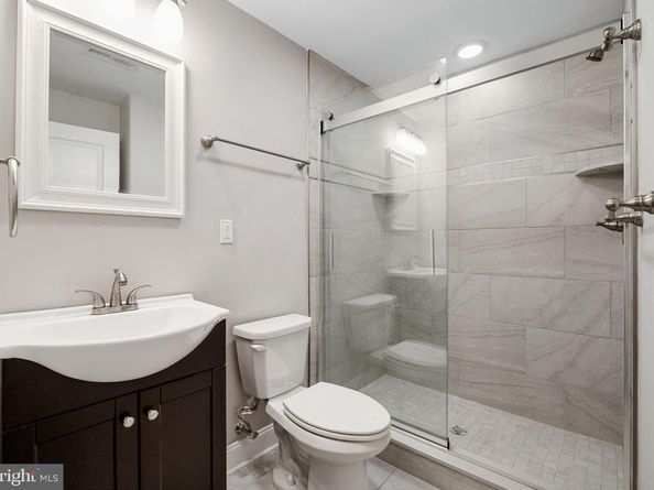 2312 Pierce Street, Philadelphia PA 19145