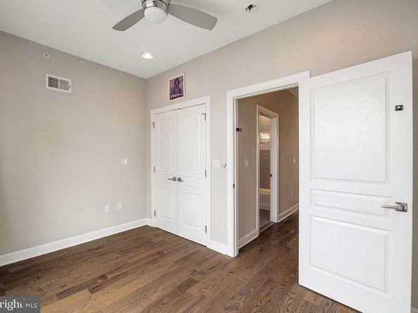 2312 Pierce Street, Philadelphia PA 19145