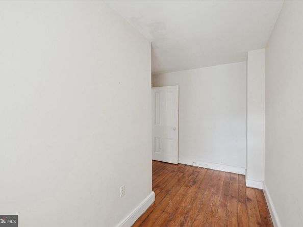 129 Dupont Street, Philadelphia PA 19127