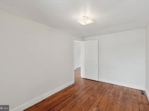 129 Dupont Street, Philadelphia PA 19127
