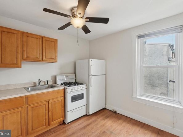 129 Dupont Street, Philadelphia PA 19127