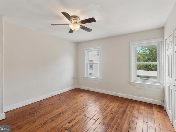 129 Dupont Street, Philadelphia PA 19127