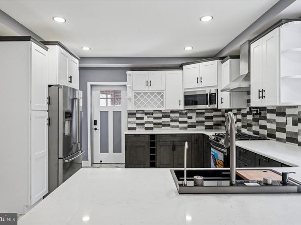 5556 Osage Avenue, Philadelphia PA 19143