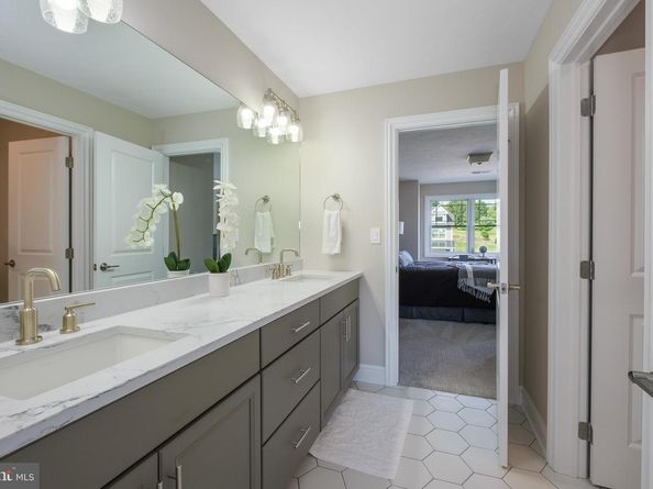 102 Harvey Road 1BM, Wallingford PA 19086