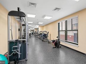910 M Street NW 407, Washington DC 20001