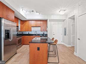 910 M Street NW 407, Washington DC 20001