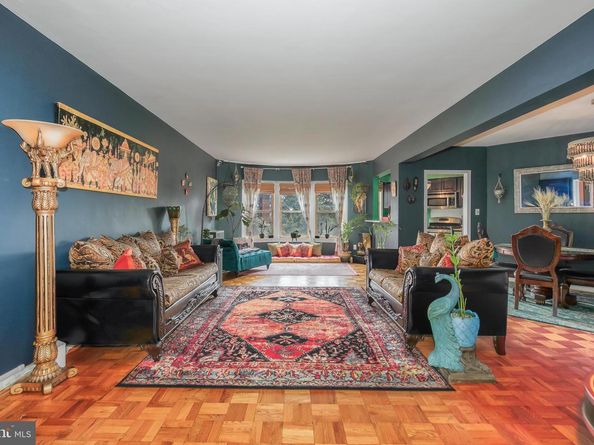 2500 Q Street NW 327, Washington DC 20007