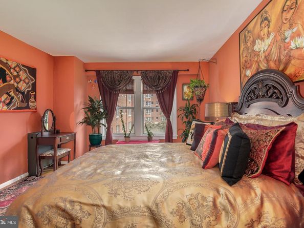 2500 Q Street NW 327, Washington DC 20007