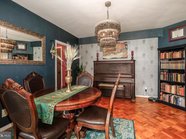 2500 Q Street NW 327, Washington DC 20007