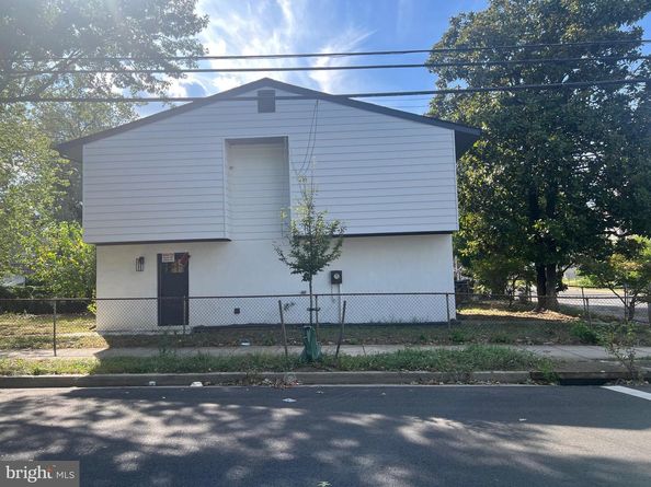5231 Bass Place SE, Washington DC 20019