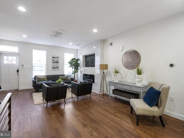 2030 Tasker Street, Philadelphia PA 19145