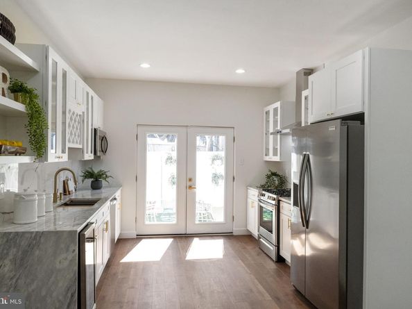 2030 Tasker Street, Philadelphia PA 19145