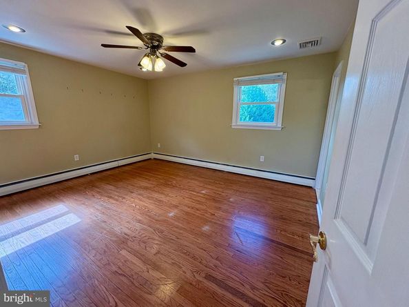 106 Woodlyn Avenue, Willow Grove PA 19090