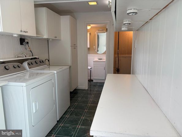 106 Woodlyn Avenue, Willow Grove PA 19090