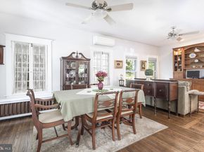 340 Locust Road, Glenside PA 19038