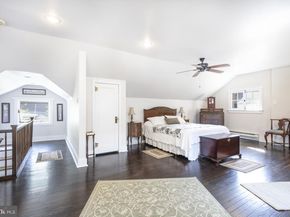 340 Locust Road, Glenside PA 19038