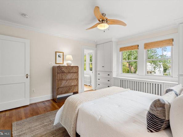 107 W Luray Avenue, Alexandria VA 22301