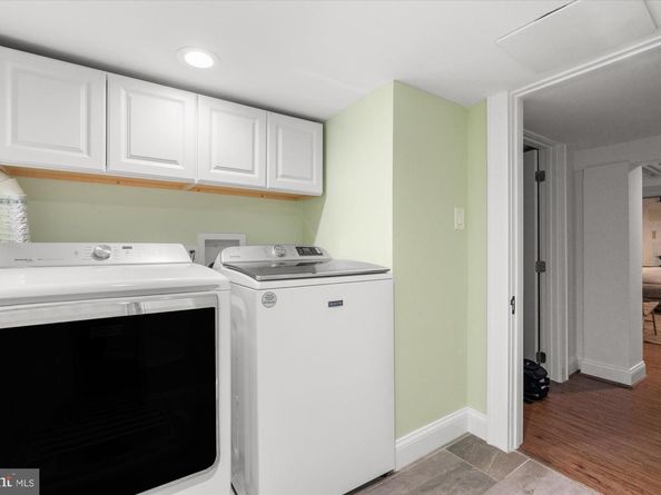 107 W Luray Avenue, Alexandria VA 22301