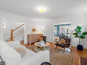 107 W Luray Avenue, Alexandria VA 22301
