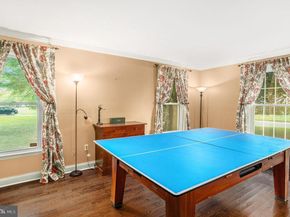 6 Windy Knoll Drive, Richboro PA 18954