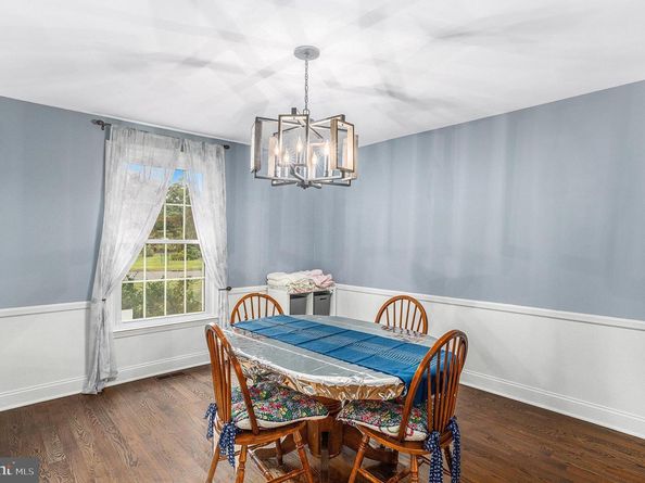 6 Windy Knoll Drive, Richboro PA 18954