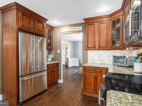 6 Windy Knoll Drive, Richboro PA 18954