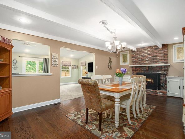 6 Windy Knoll Drive, Richboro PA 18954