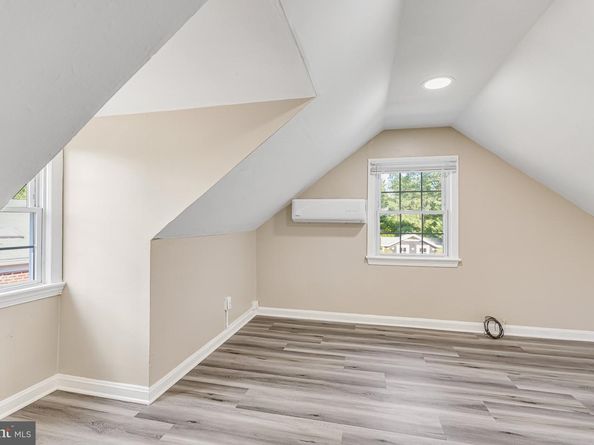 4719 25TH Street N, Arlington VA 22207