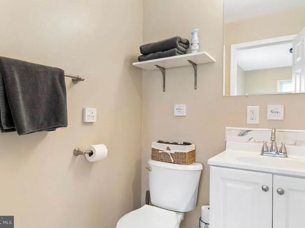4719 25TH Street N, Arlington VA 22207