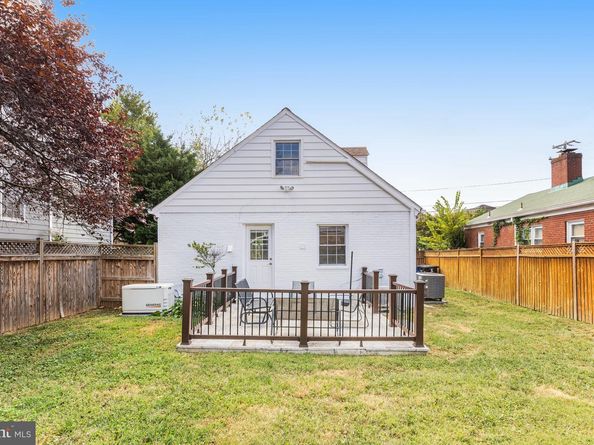 4719 25TH Street N, Arlington VA 22207